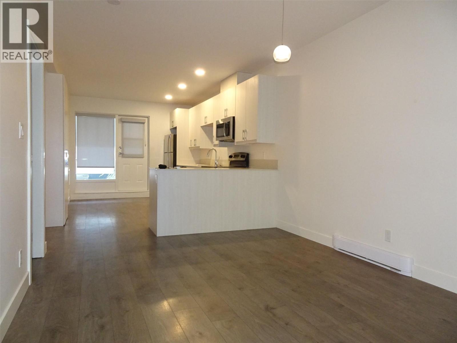  166 McPherson Crescent, Penticton