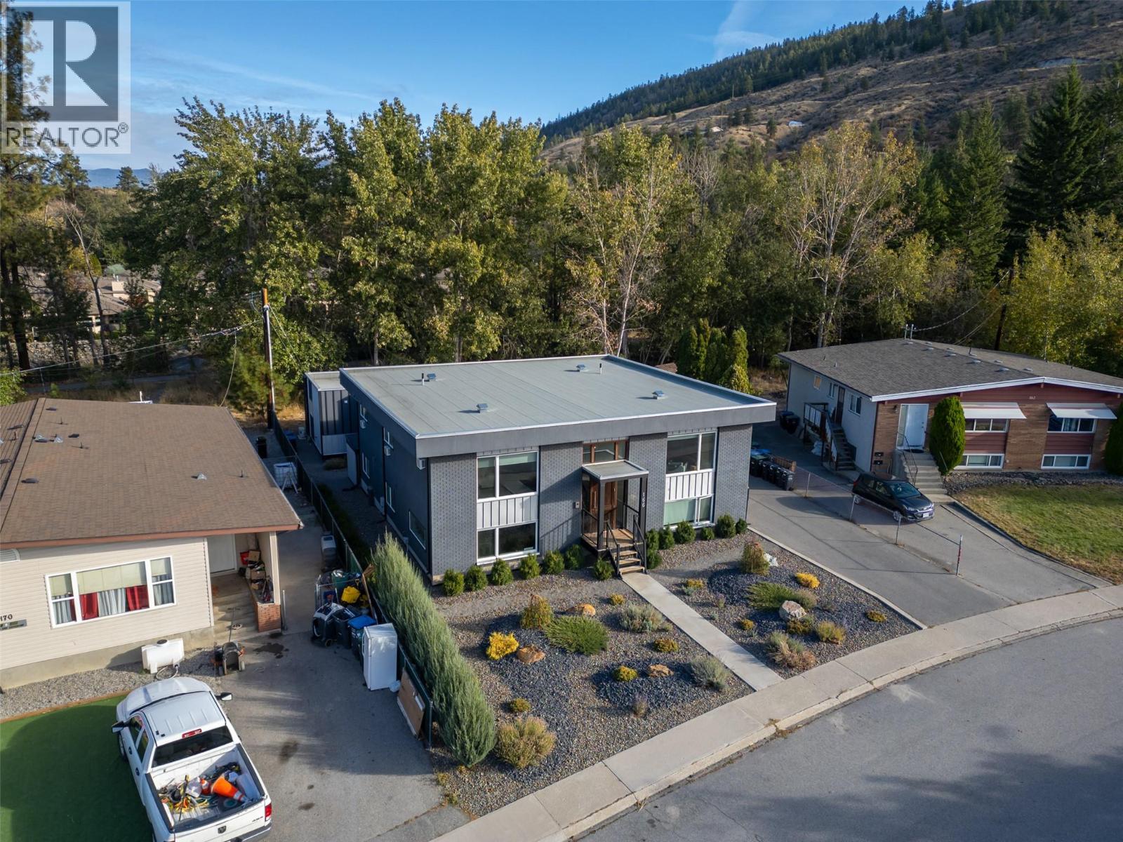  166 McPherson Crescent, Penticton