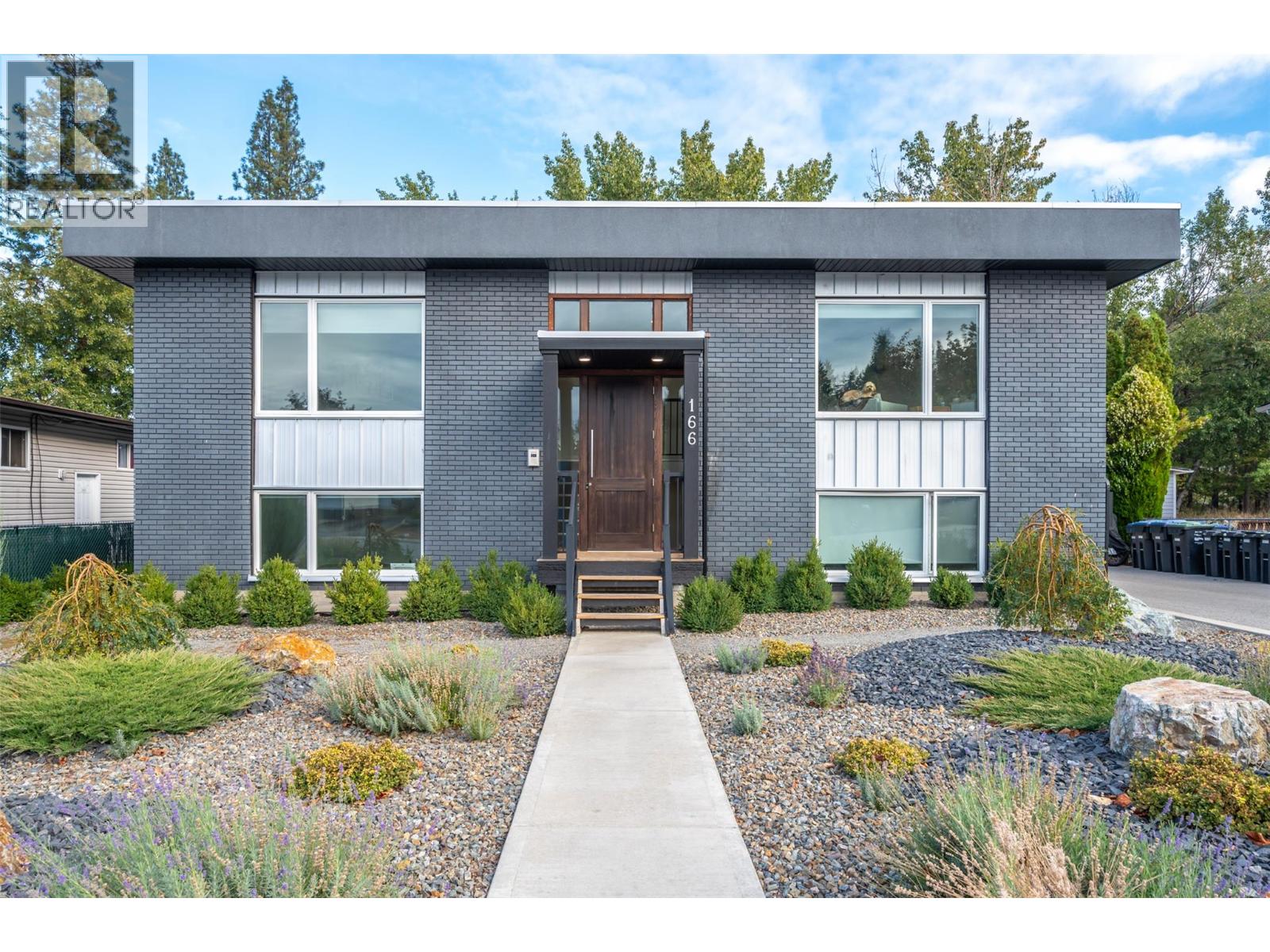  166 McPherson Crescent, Penticton