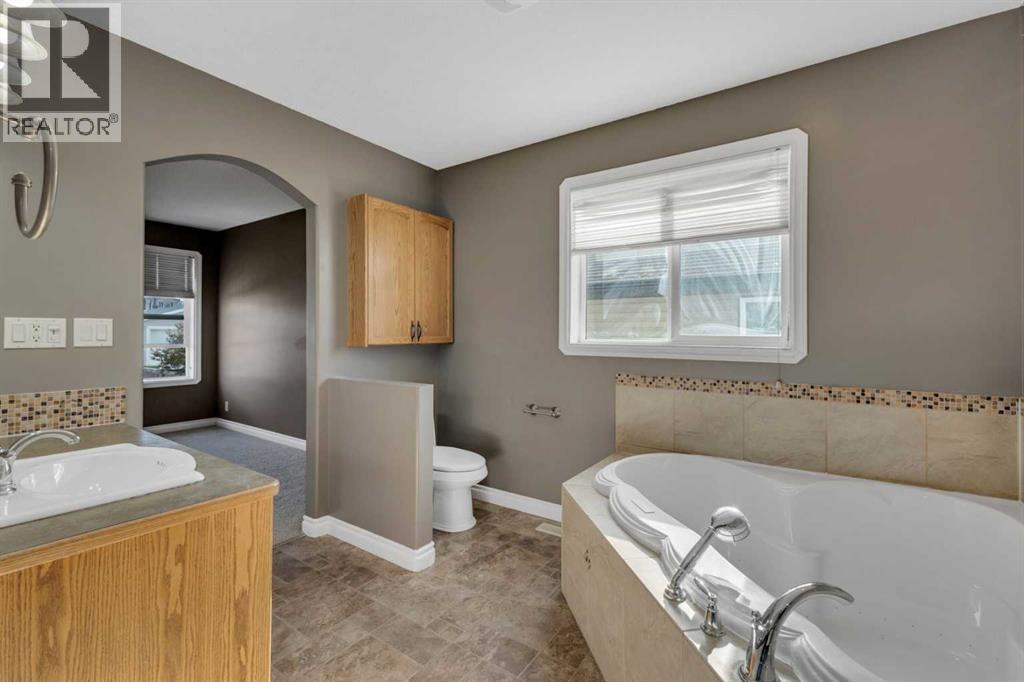 178 Inkster Close, Red Deer