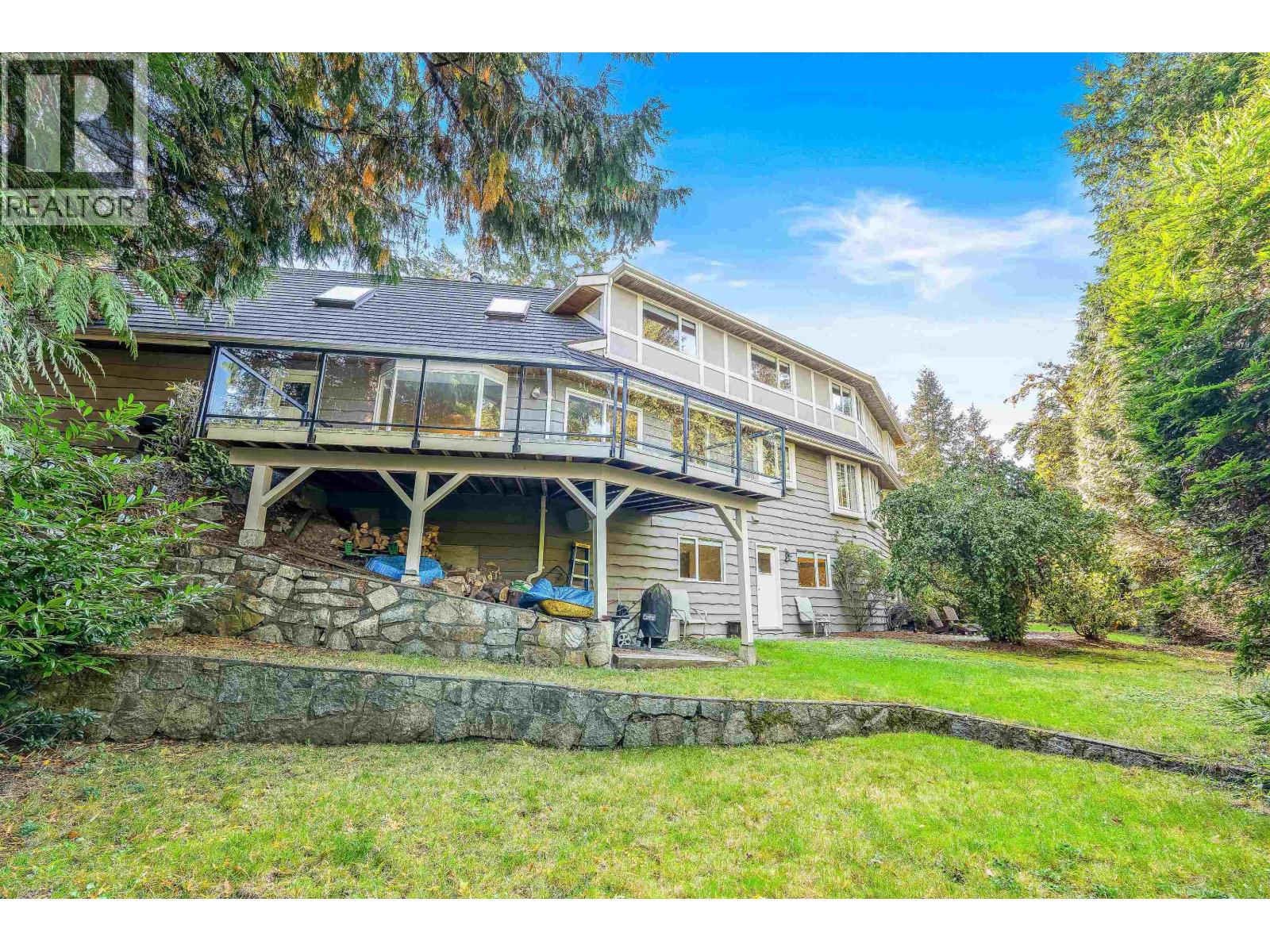 5219 HEADLAND DRIVE, West Vancouver
