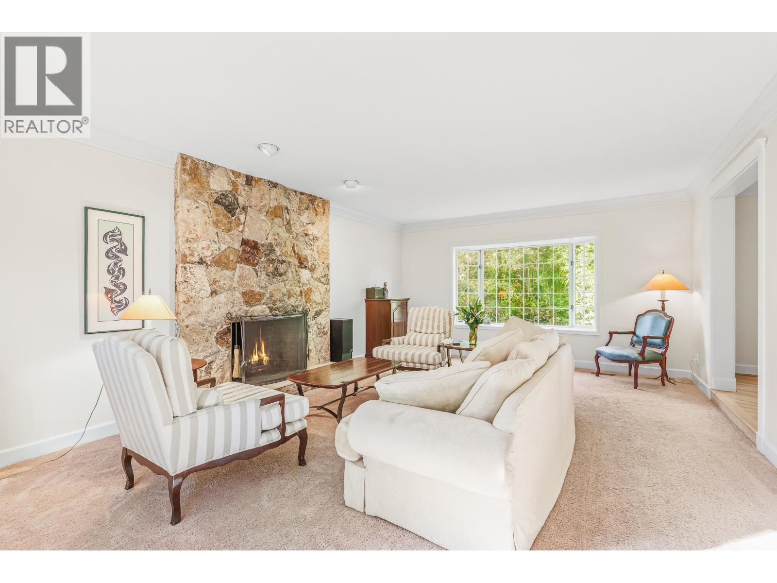 5219 HEADLAND DRIVE, West Vancouver