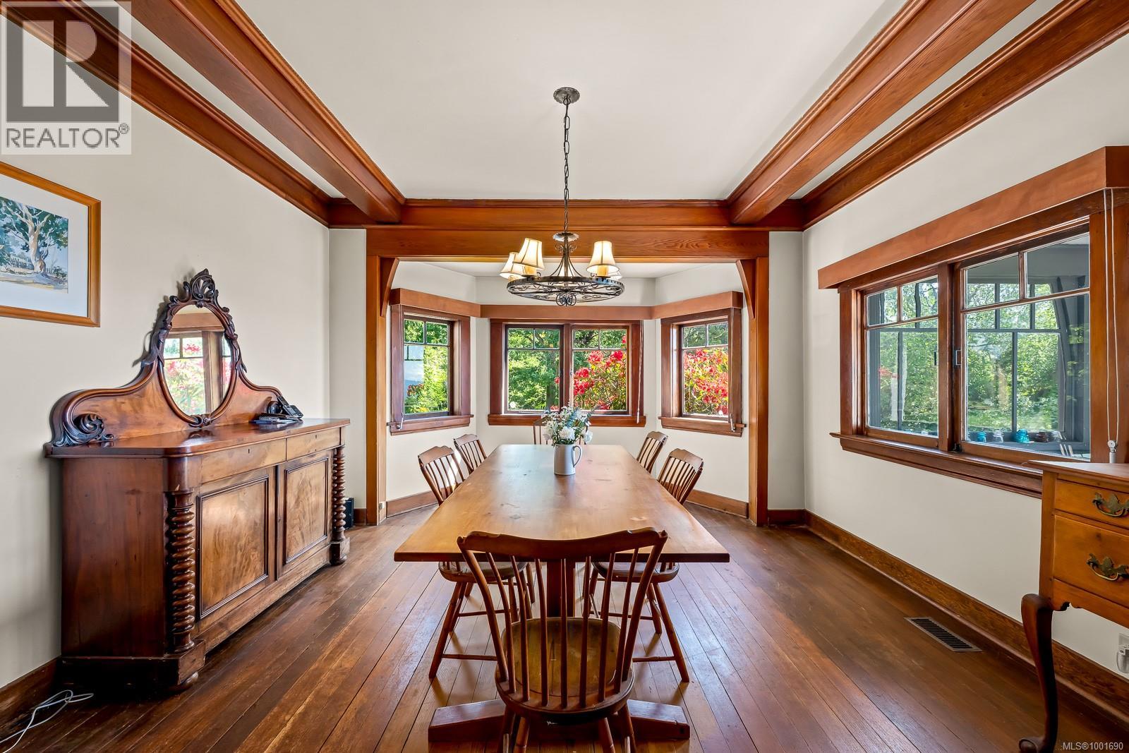 965 Balmoral Rd, Comox