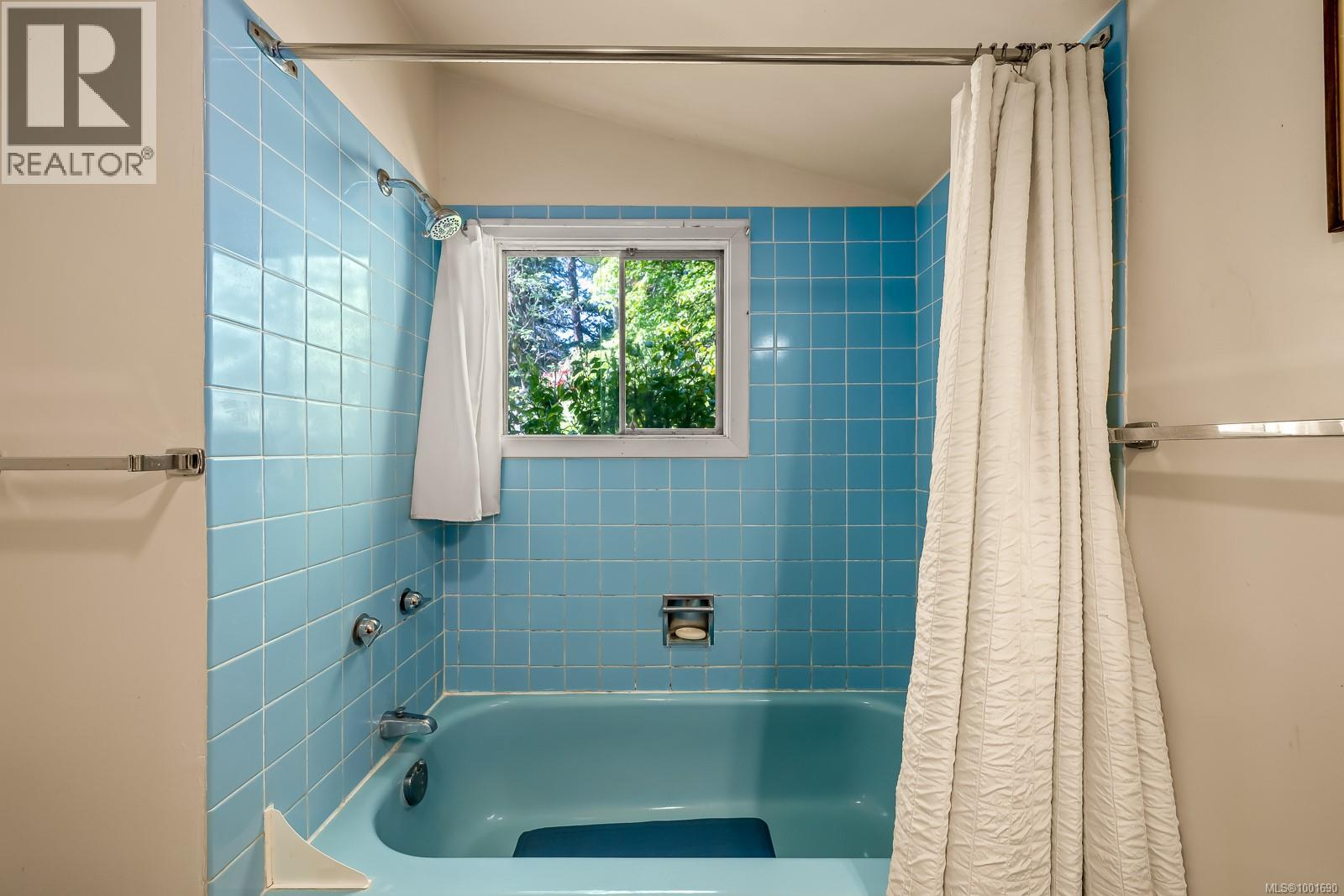 965 Balmoral Rd, Comox