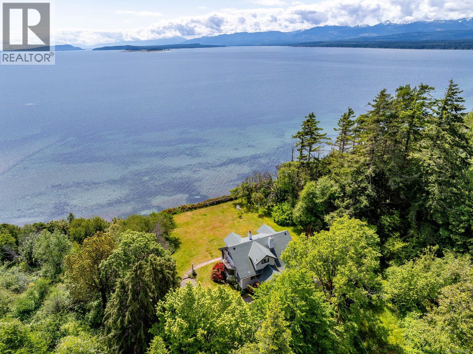 965 Balmoral Rd, Comox