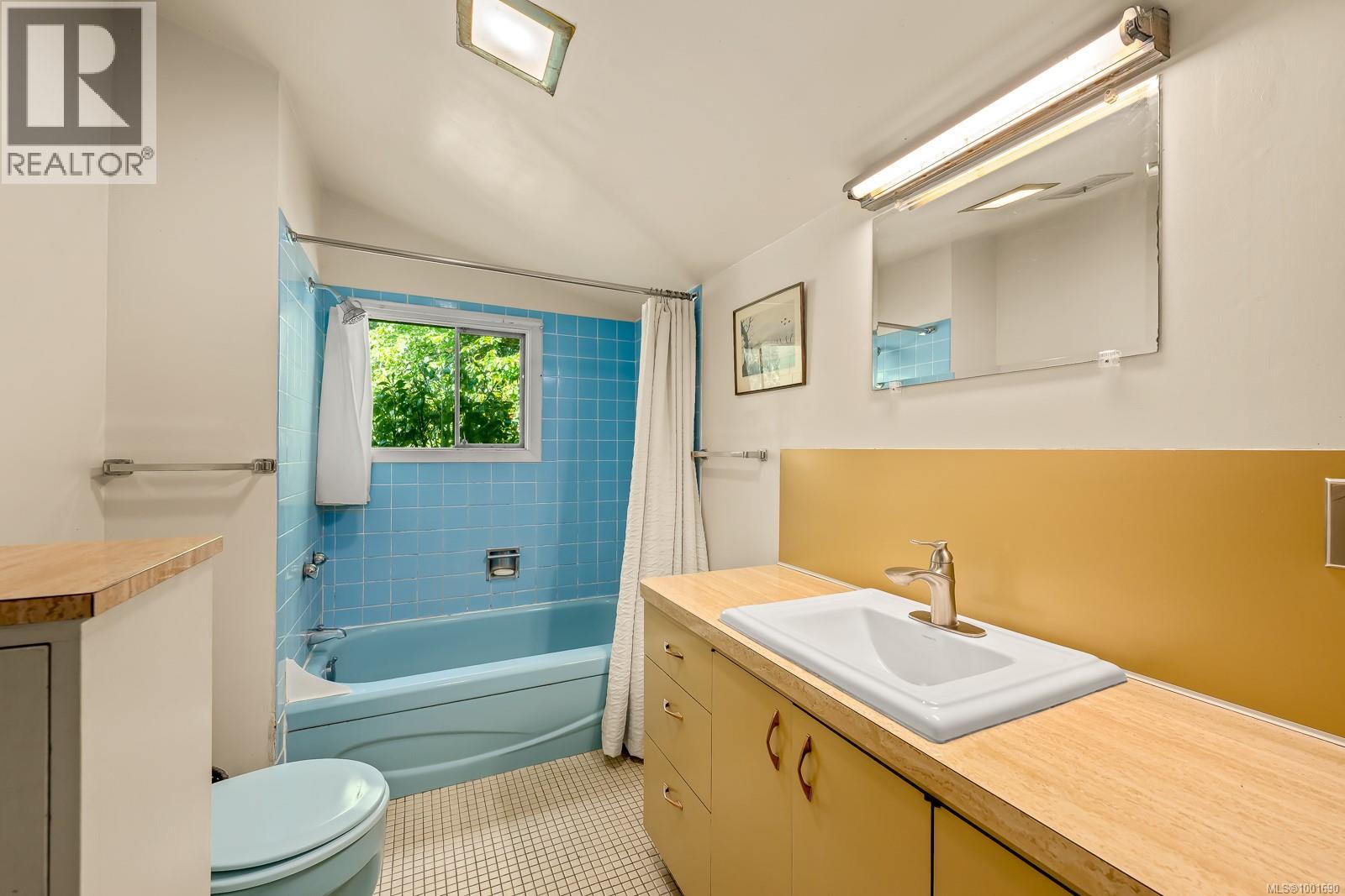 965 Balmoral Rd, Comox