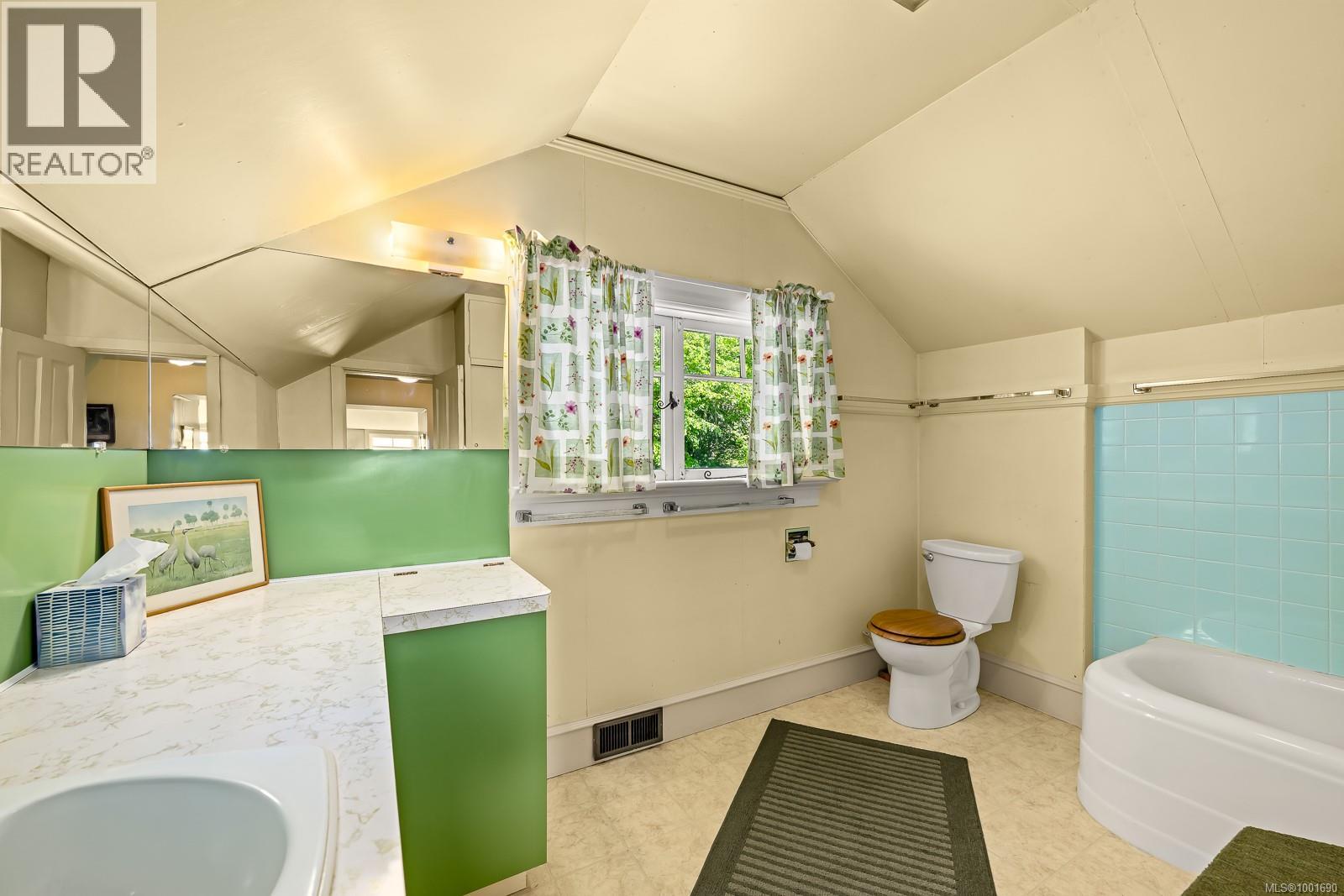 965 Balmoral Rd, Comox