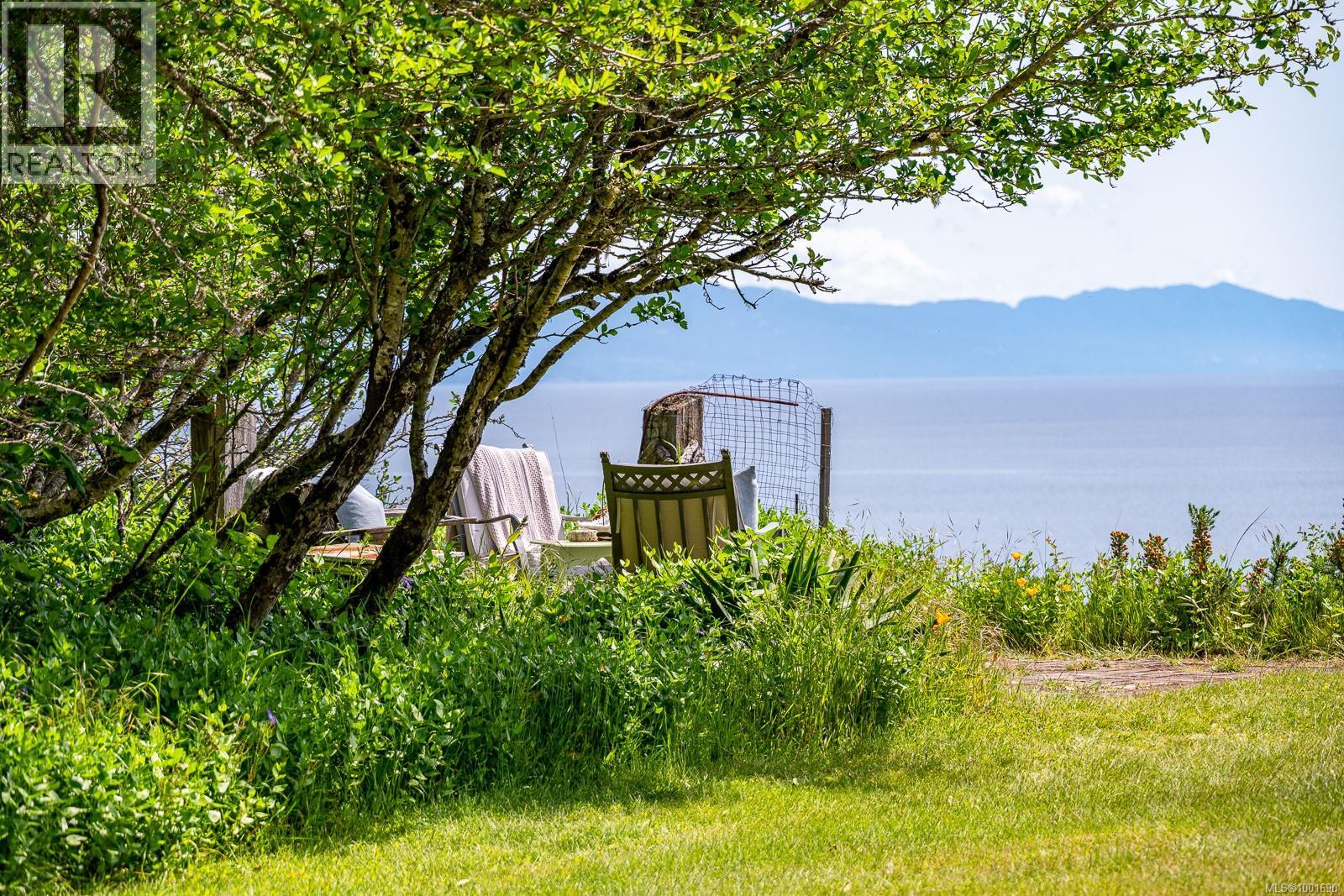 965 Balmoral Rd, Comox