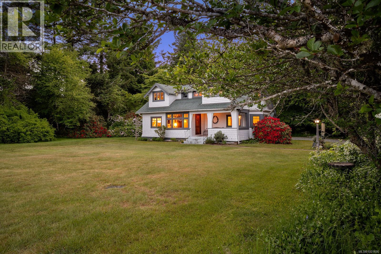 965 Balmoral Rd, Comox