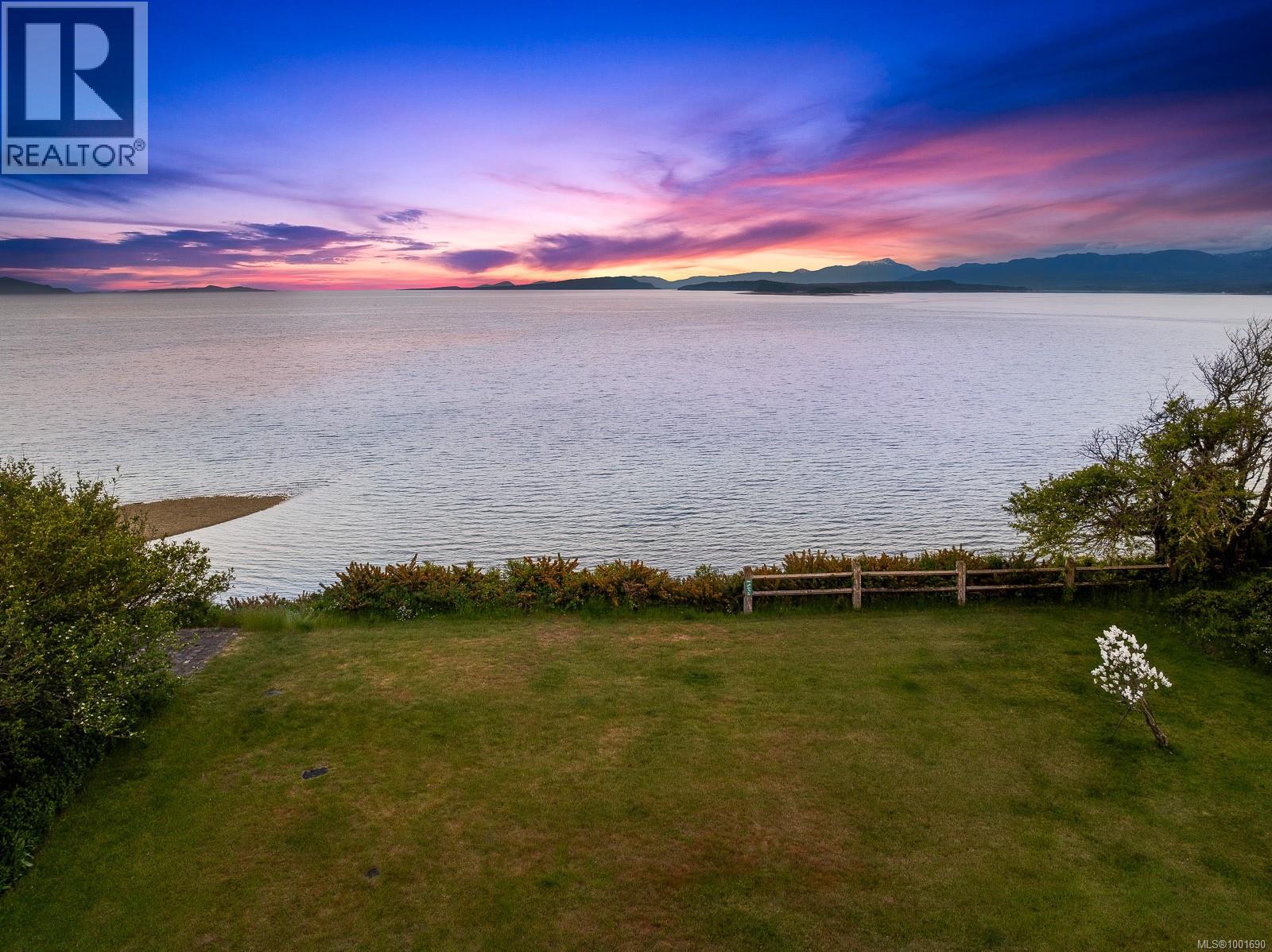 965 Balmoral Rd, Comox