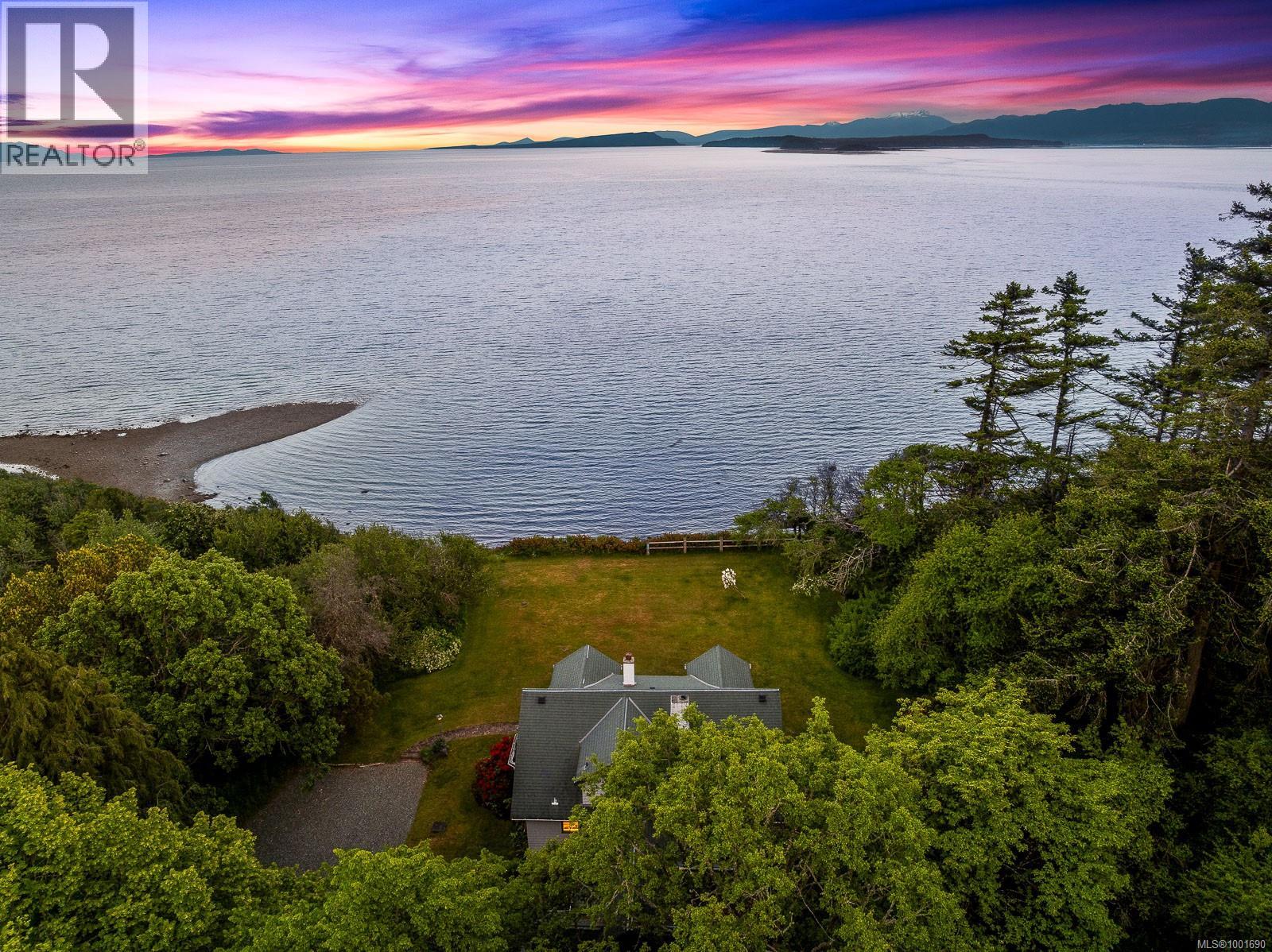 965 Balmoral Rd, Comox