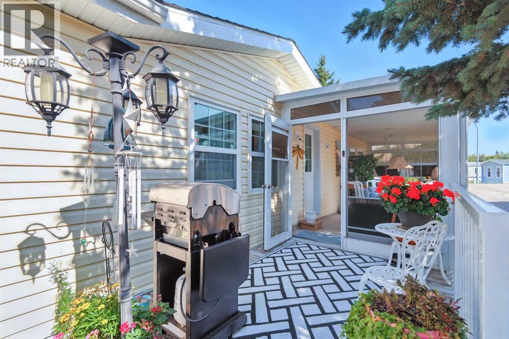 37543 England way, Rural Red Deer County