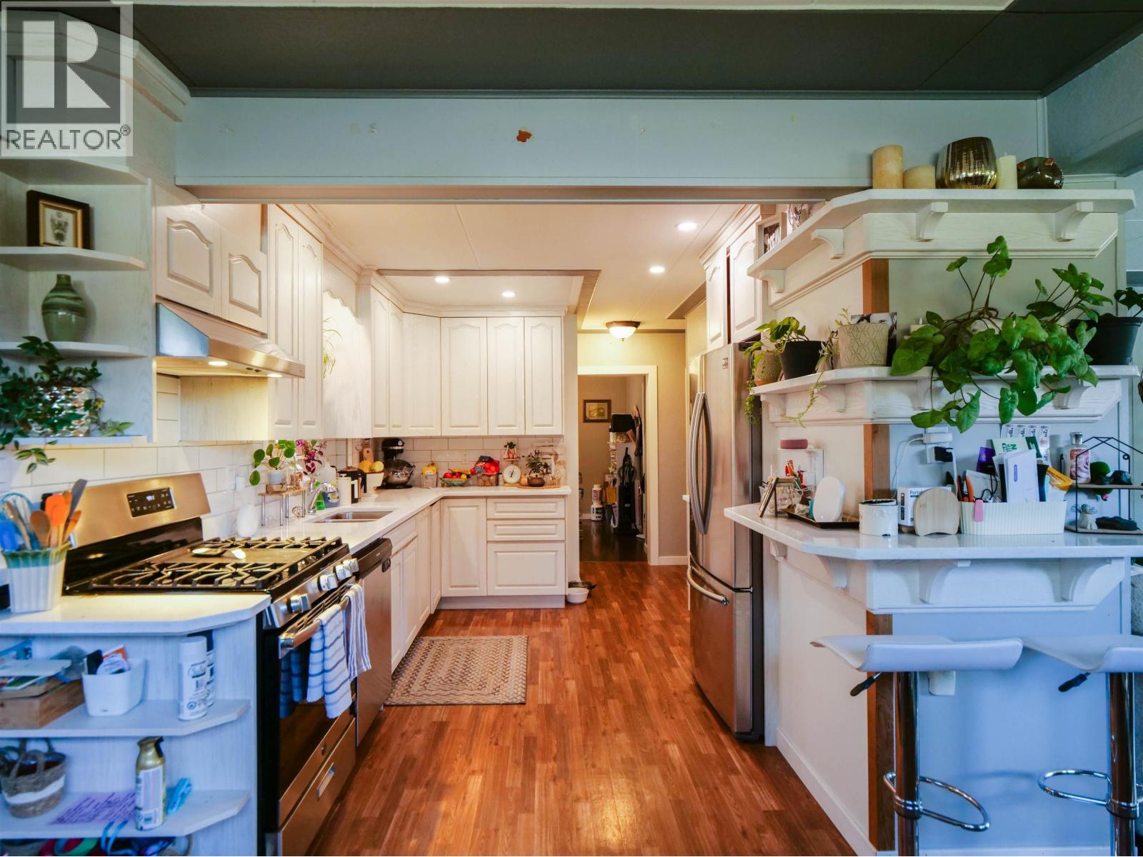 694 WALKEM STREET, Quesnel