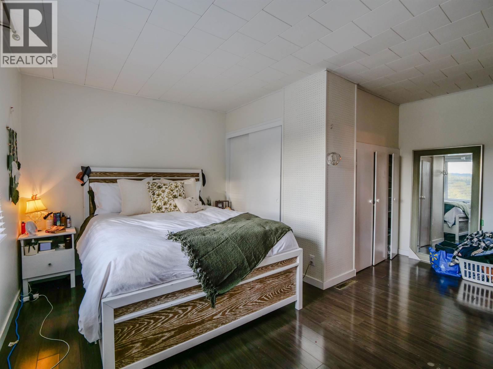 694 WALKEM STREET, Quesnel