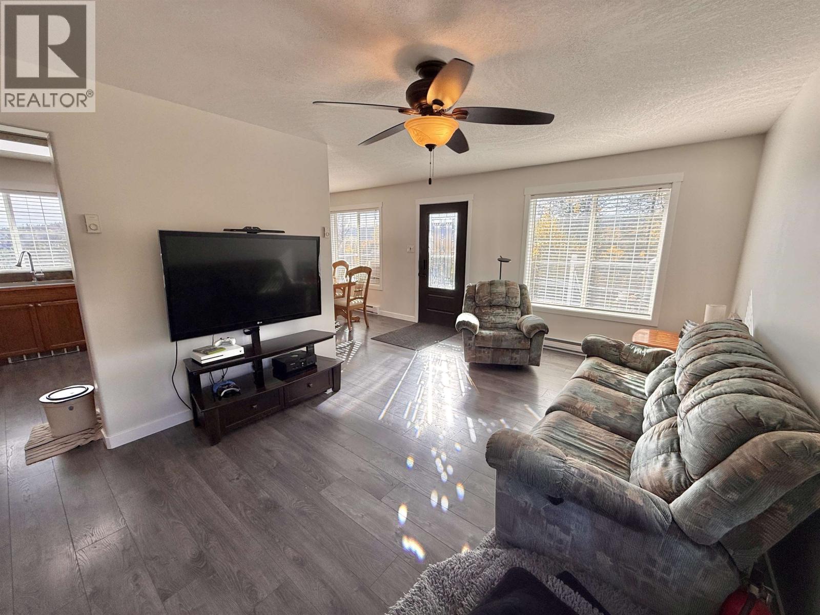 2061 HIGDON ROAD, Quesnel