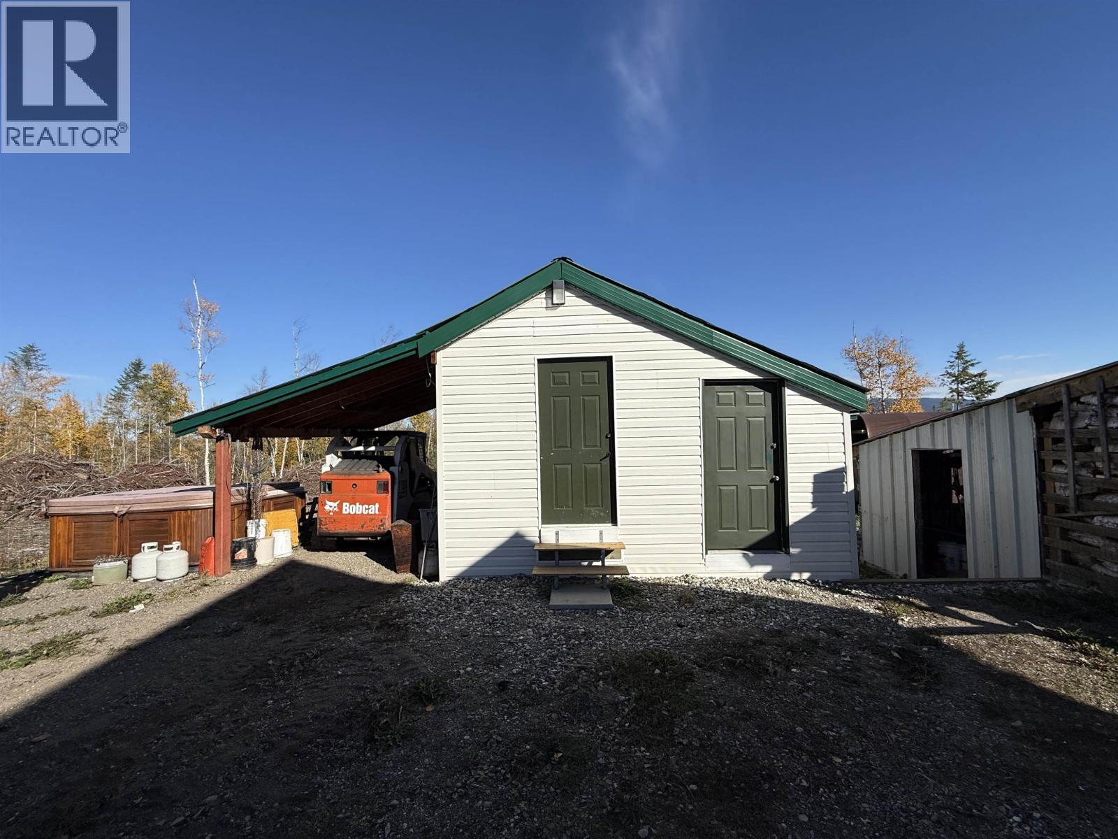 2061 HIGDON ROAD, Quesnel