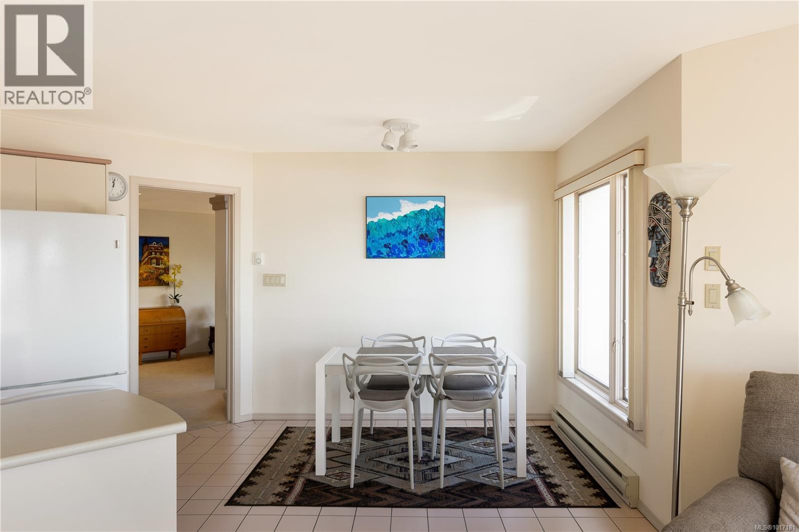  335 King George Terrace, Oak Bay