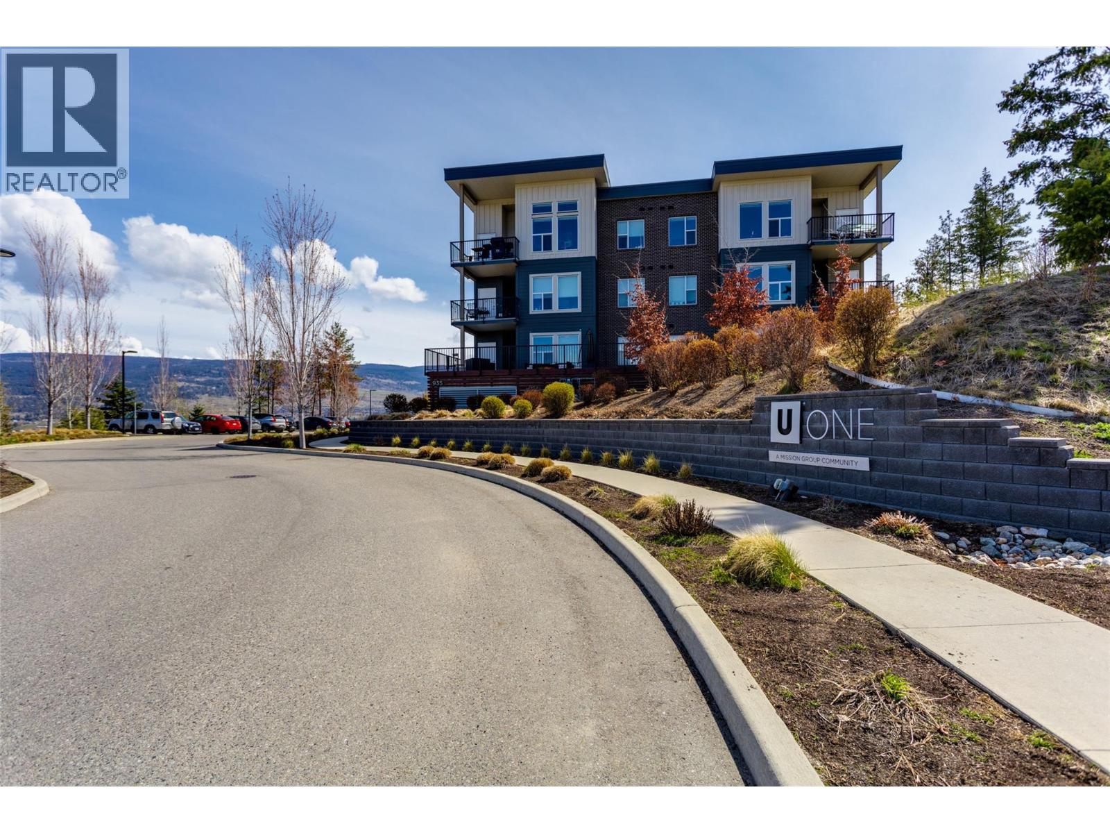 #118-935 Academy Way, Kelowna
