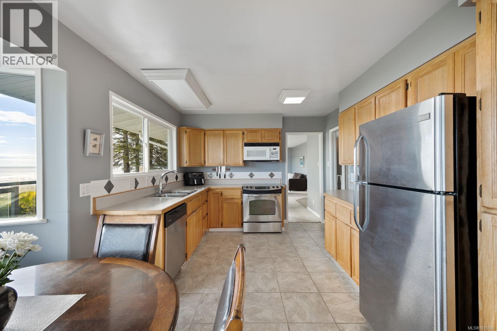 3440 Sandpiper Dr, Courtenay