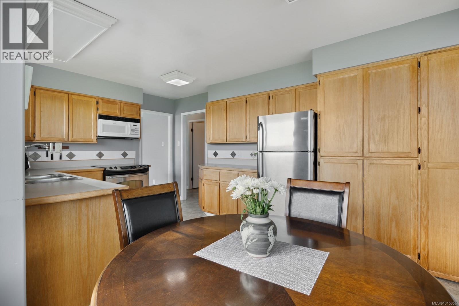 3440 Sandpiper Dr, Courtenay