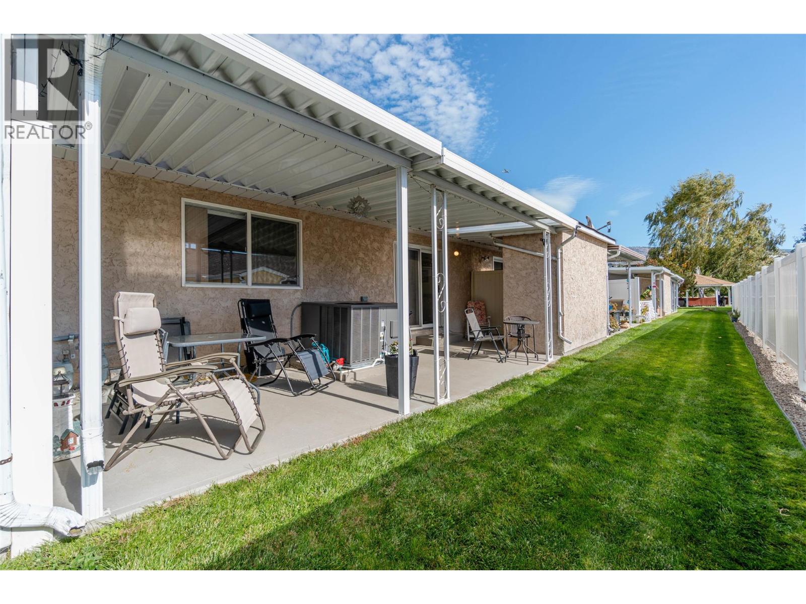 8 115 Redwing Place, Oliver