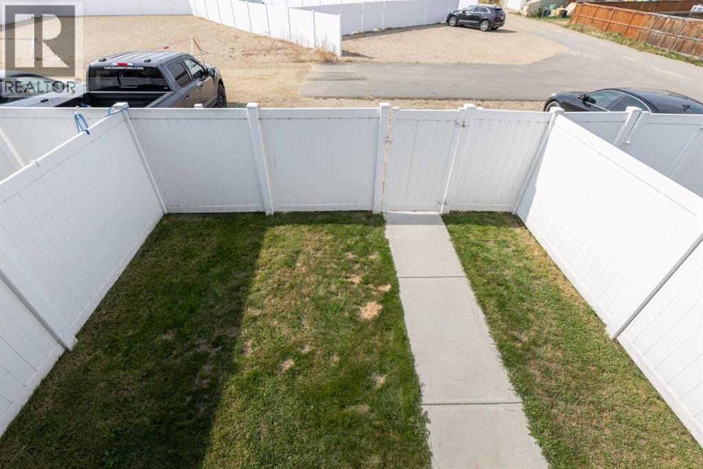 4324 Homestead Road, Lacombe
