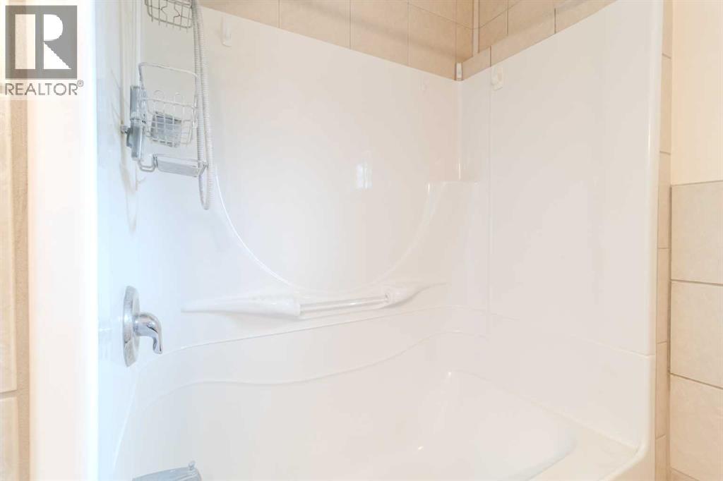 1827 23 Avenue, Delburne