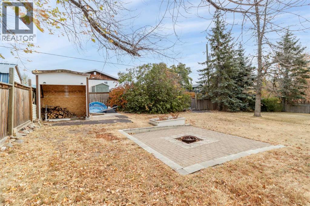 1827 23 Avenue, Delburne