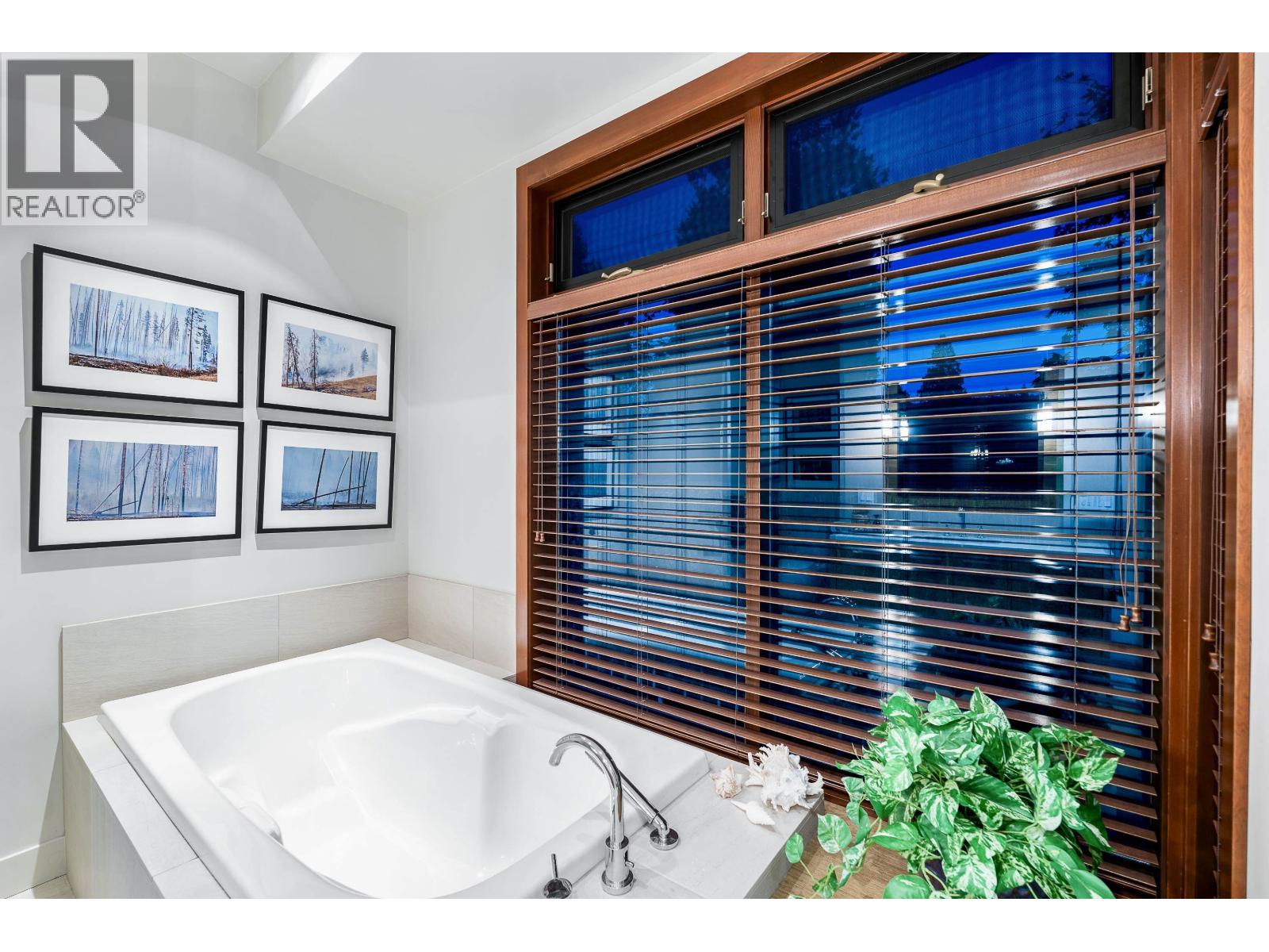 389 MOYNE DRIVE, West Vancouver