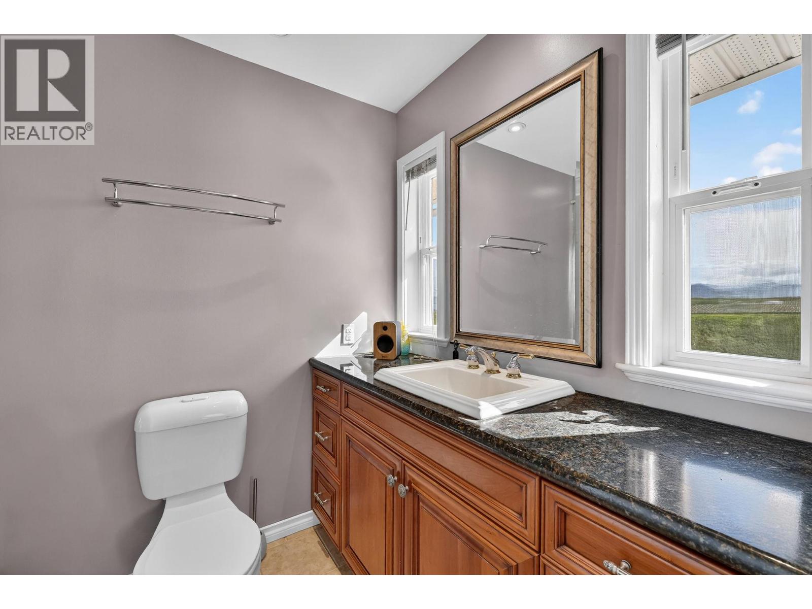  8949 122nd Avenue, Osoyoos