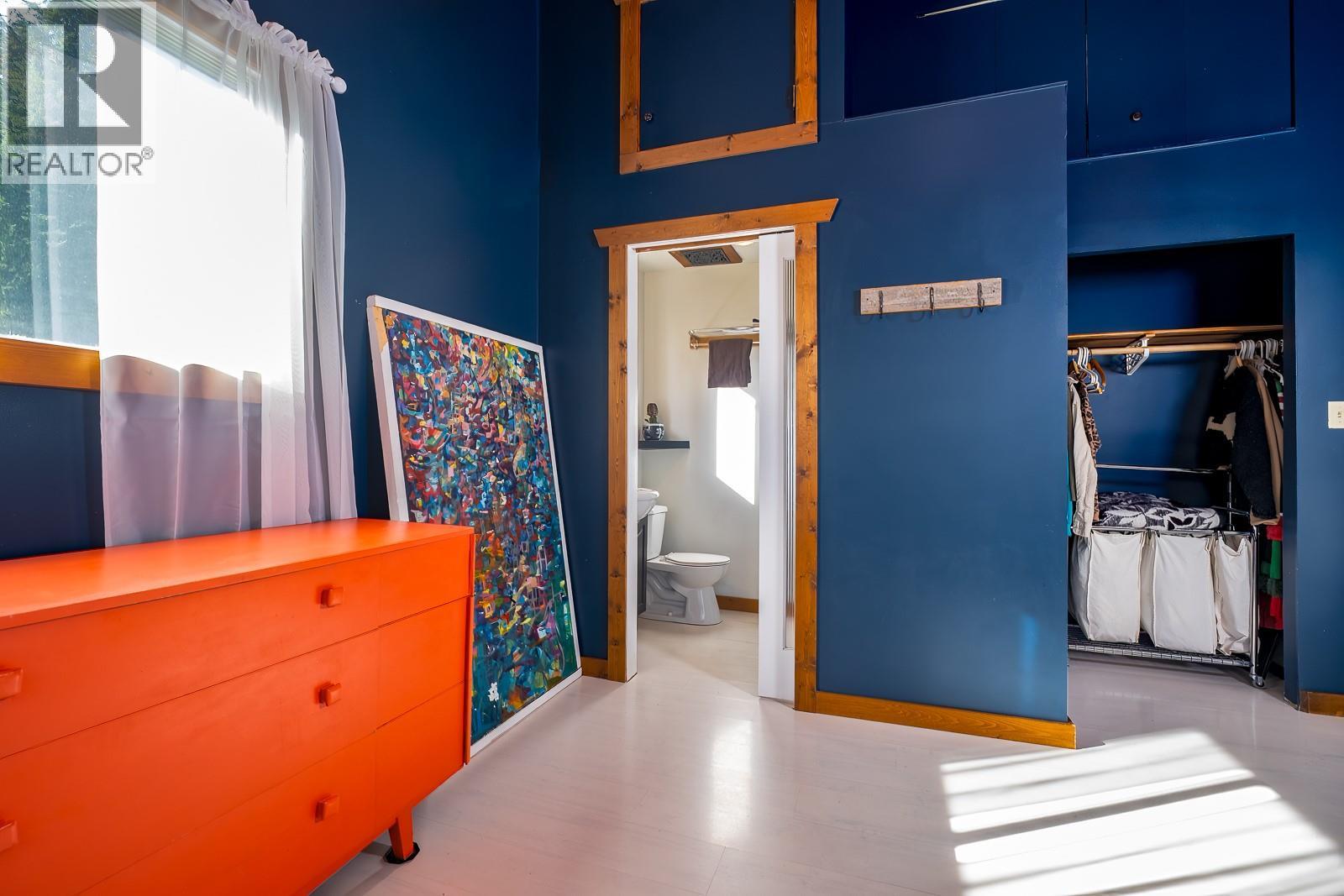 1858 Princess Avenue, Rossland