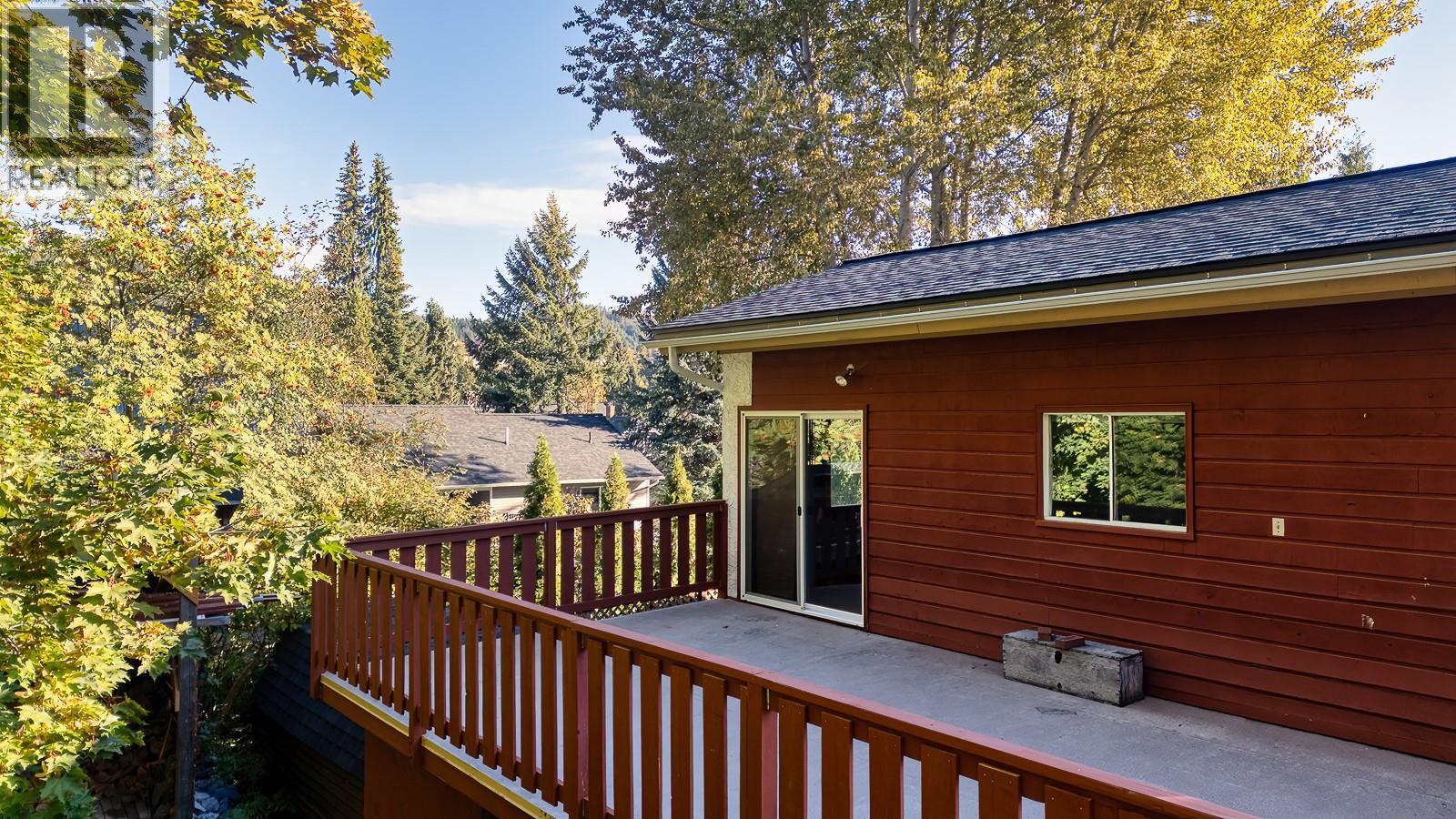 1858 Princess Avenue, Rossland