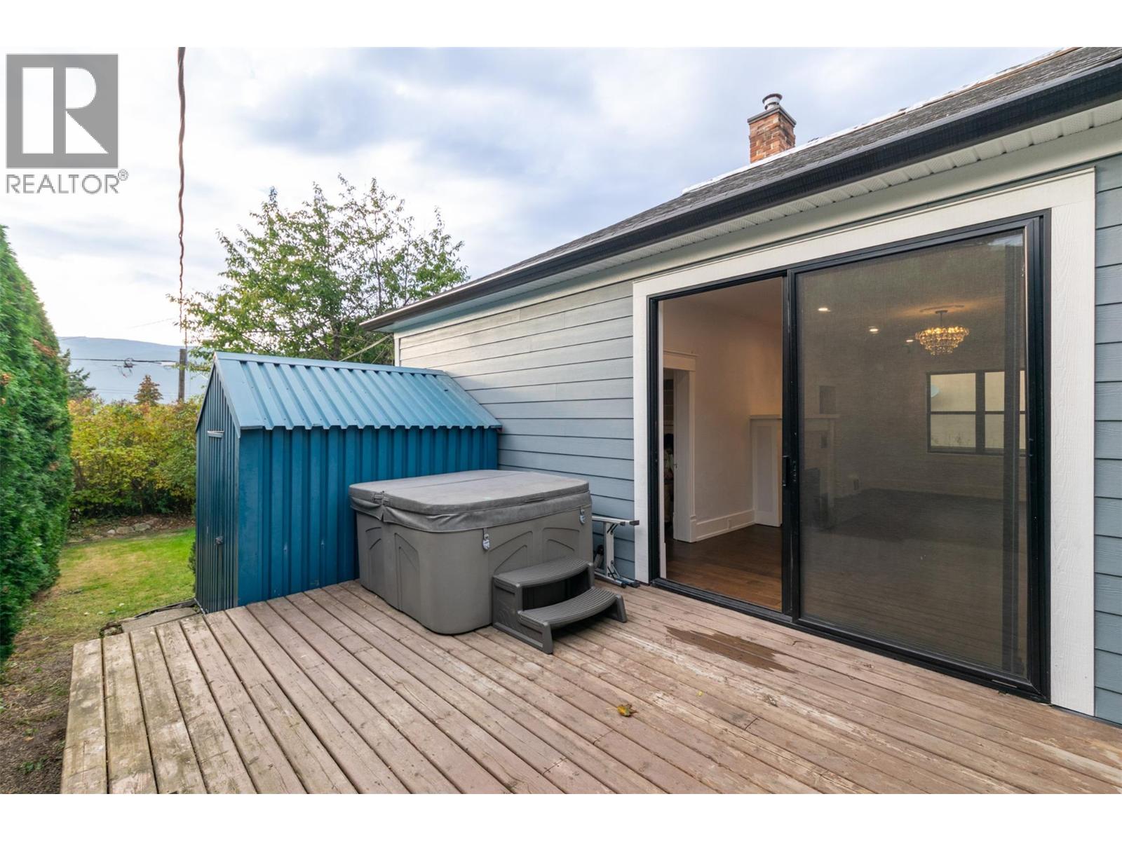 550 6 Street Southeast, Salmon Arm