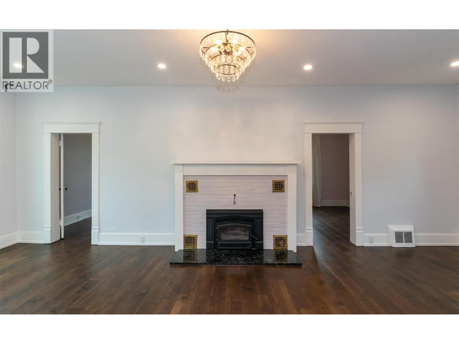  550 6 Street Southeast, Salmon Arm