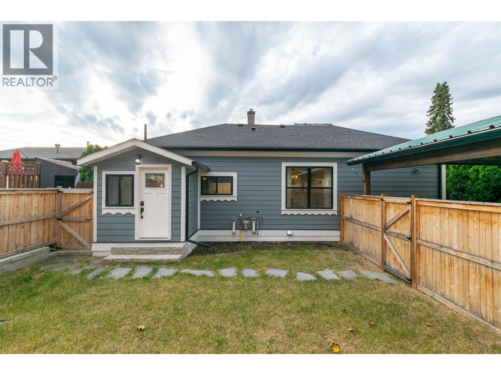  550 6 Street Southeast, Salmon Arm