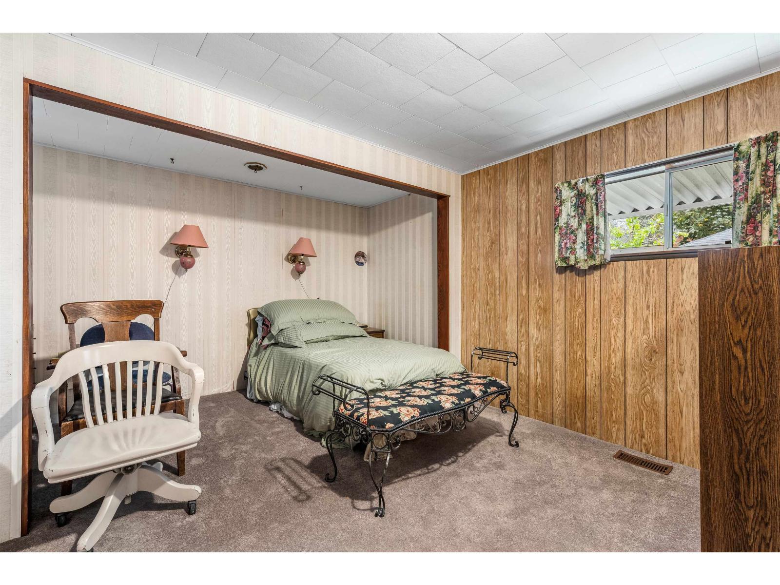 363 PINE STREET, Cultus Lake North, Cultus Lake
