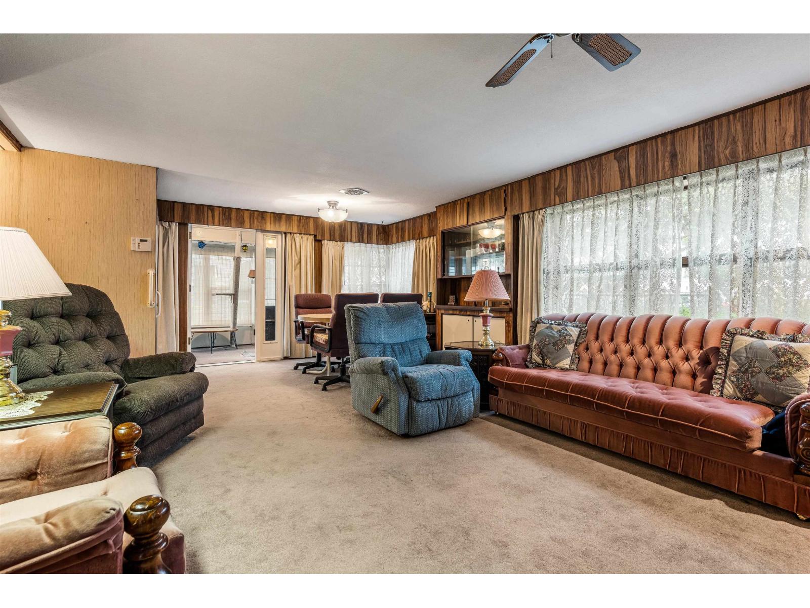 363 PINE STREET, Cultus Lake North, Cultus Lake