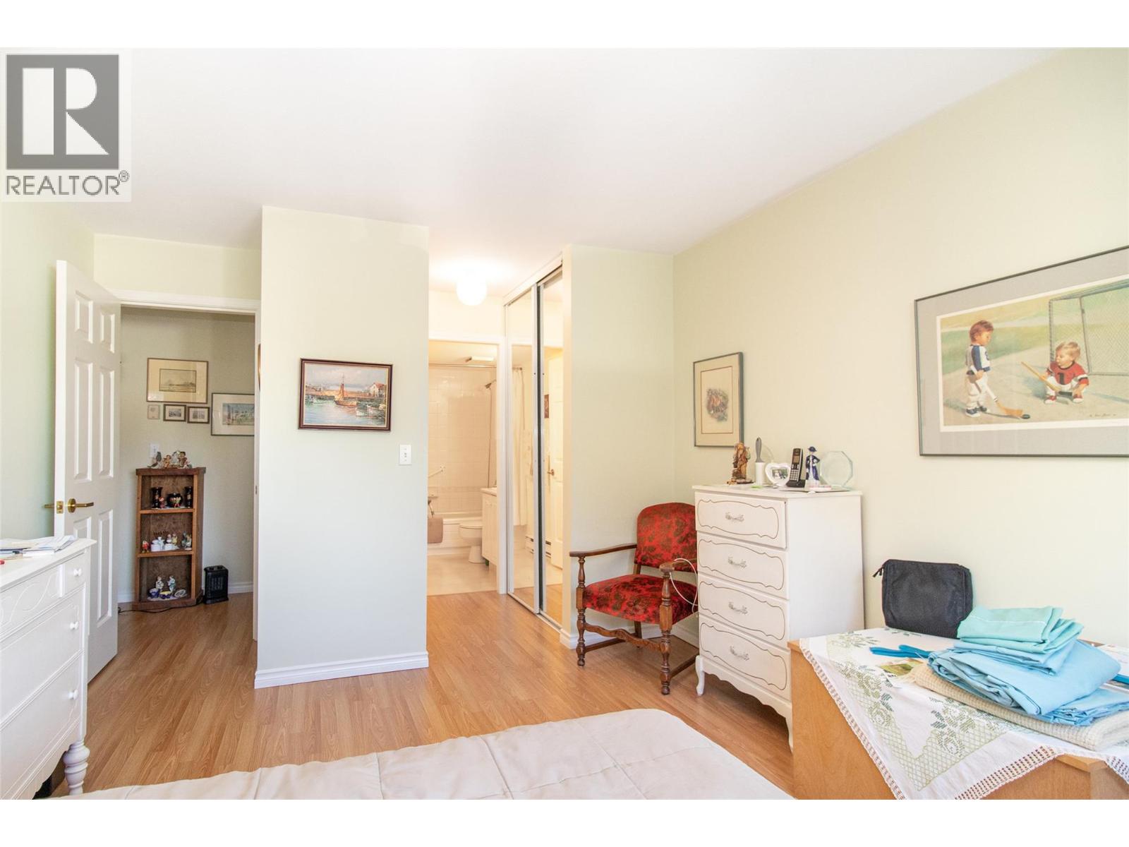 103 920 Glenwood Avenue, Kelowna