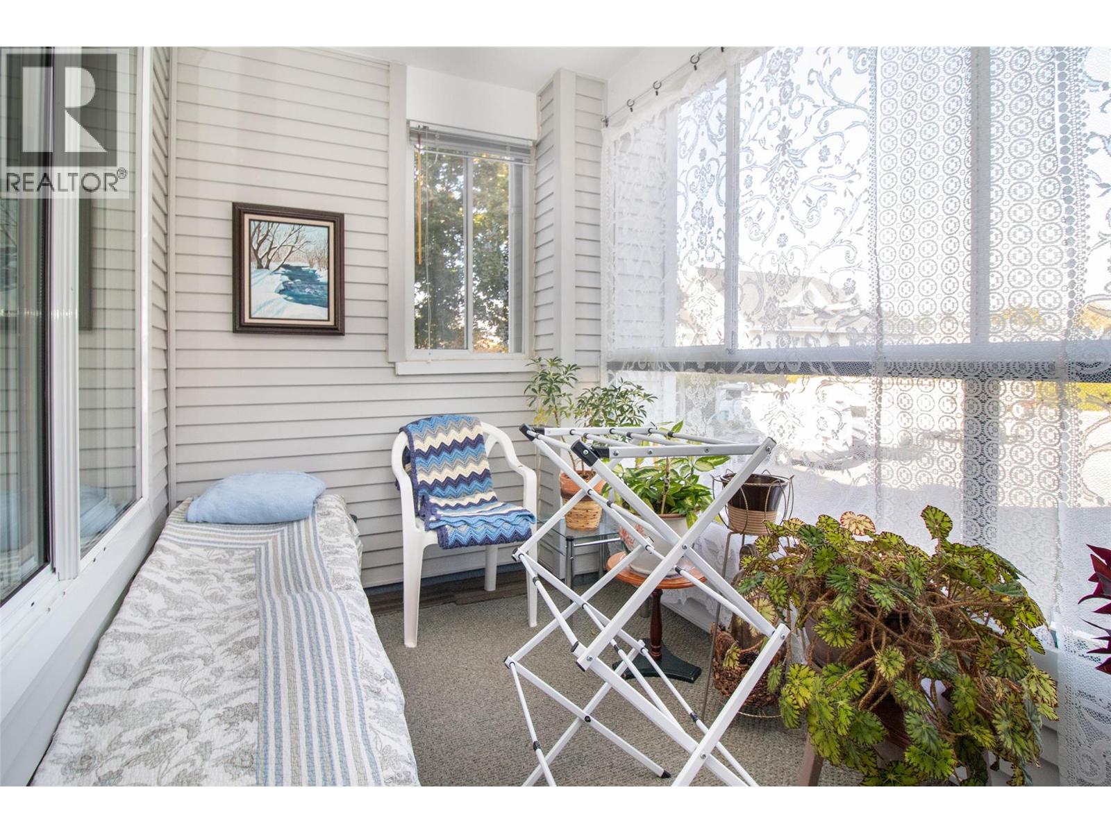 103 920 Glenwood Avenue, Kelowna