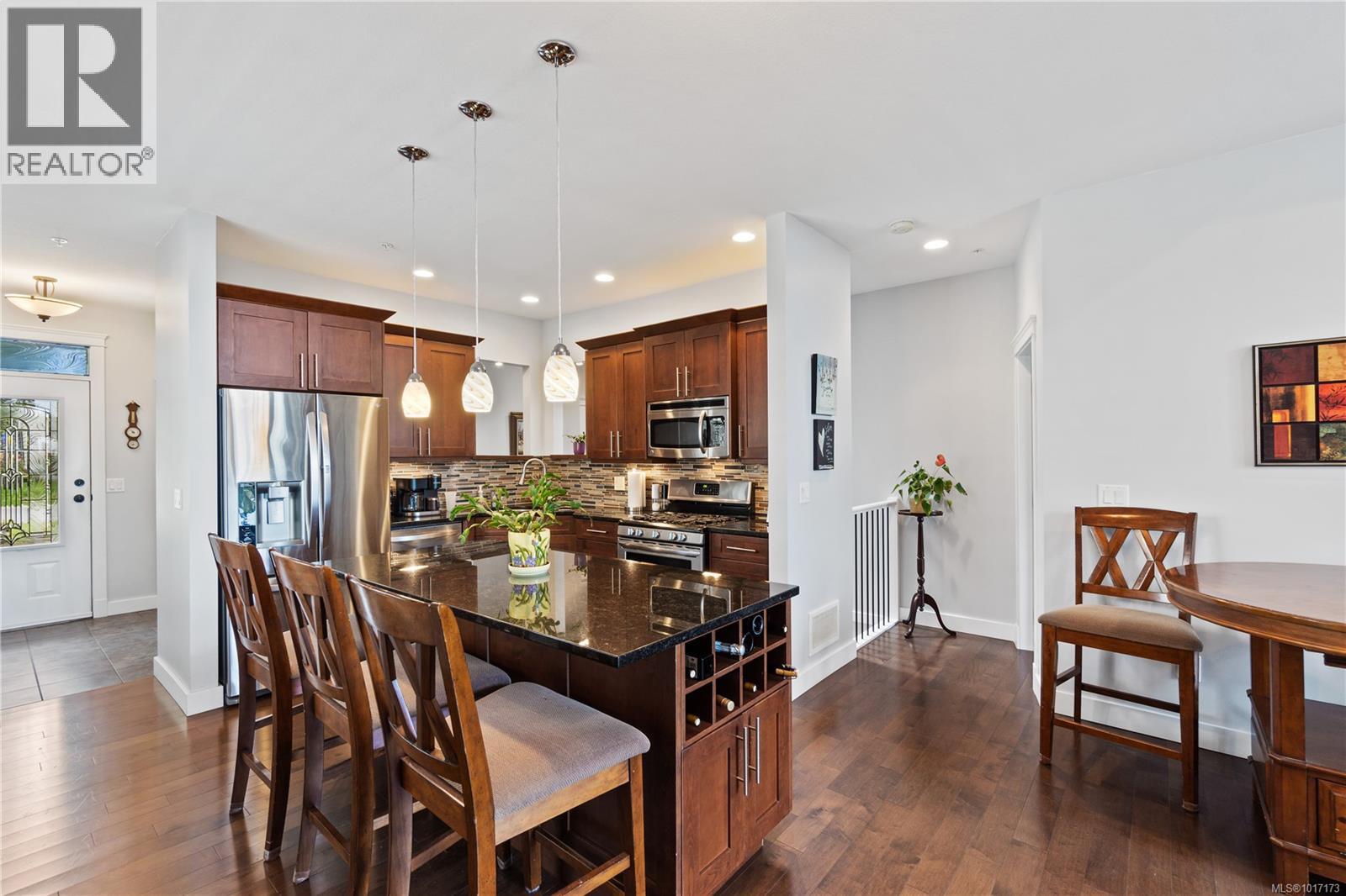 6166 Arlin Pl, Nanaimo