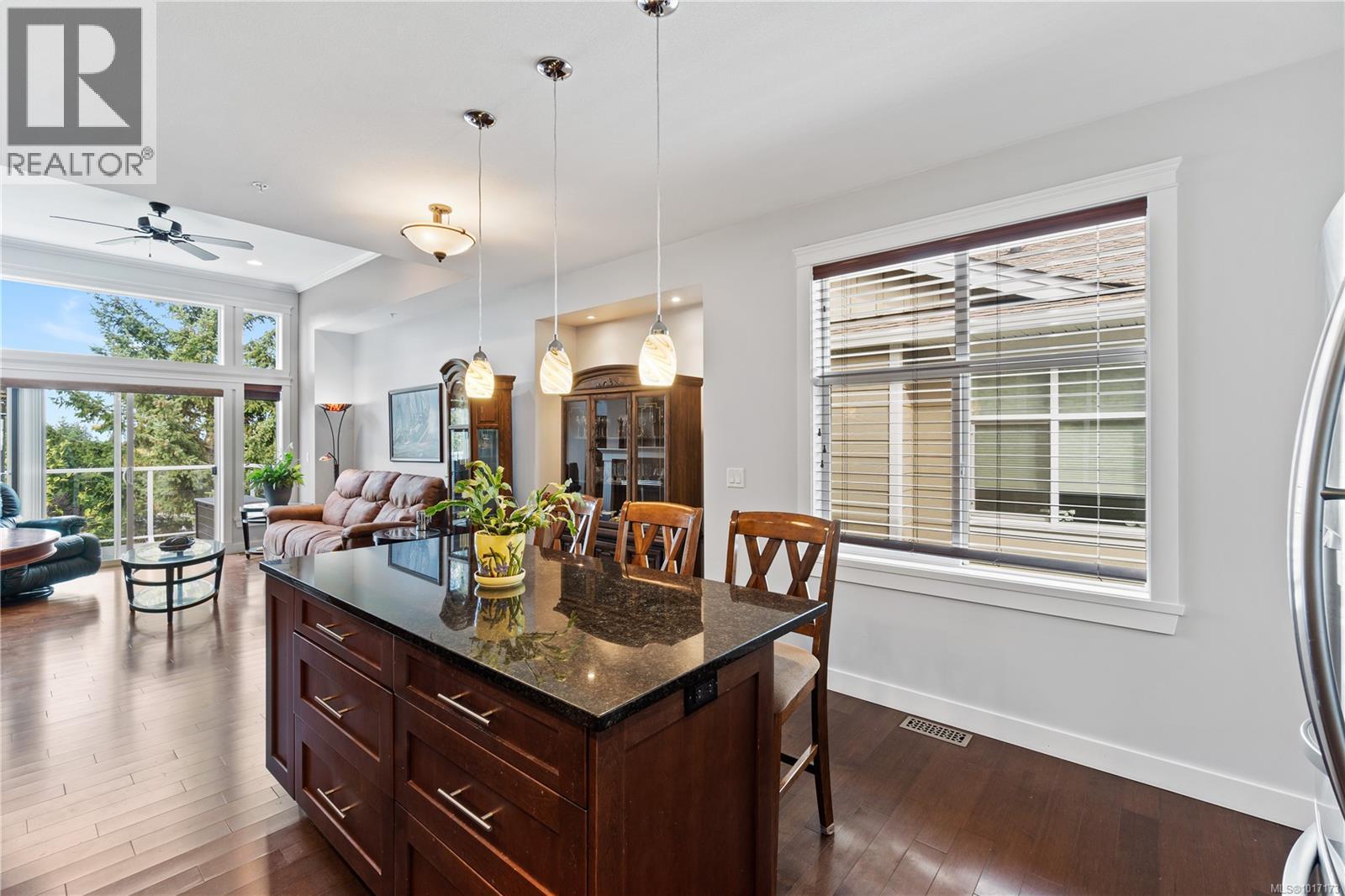 6166 Arlin Pl, Nanaimo