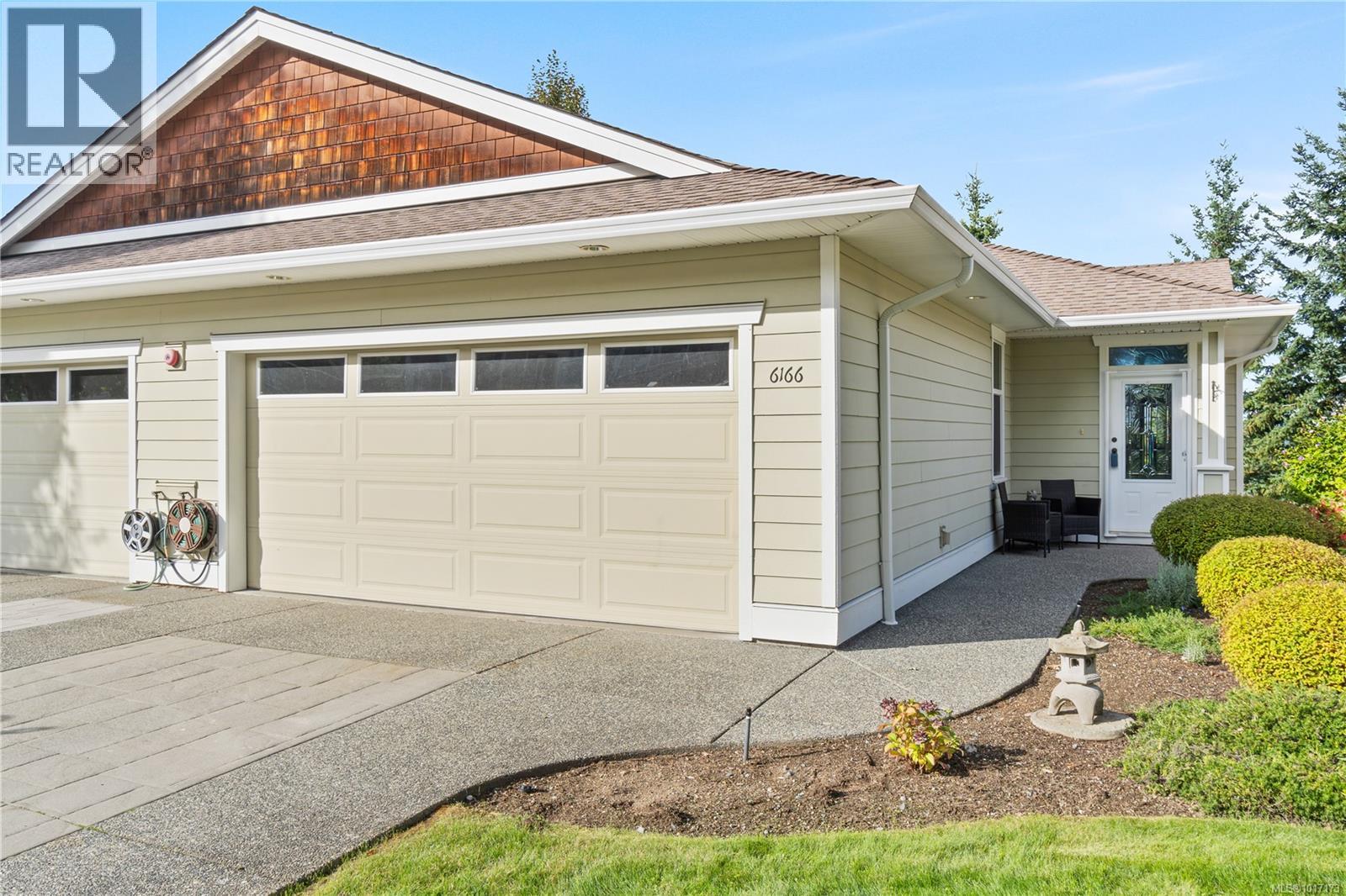 6166 Arlin Pl, Nanaimo