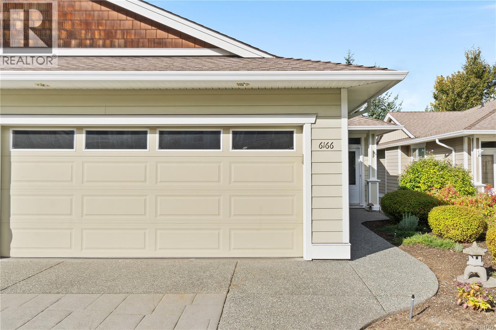 6166 Arlin Pl, Nanaimo