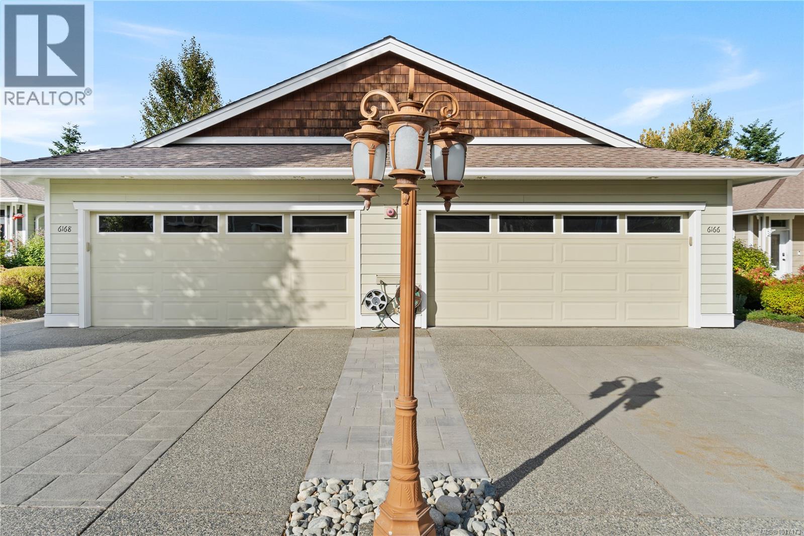 6166 Arlin Pl, Nanaimo