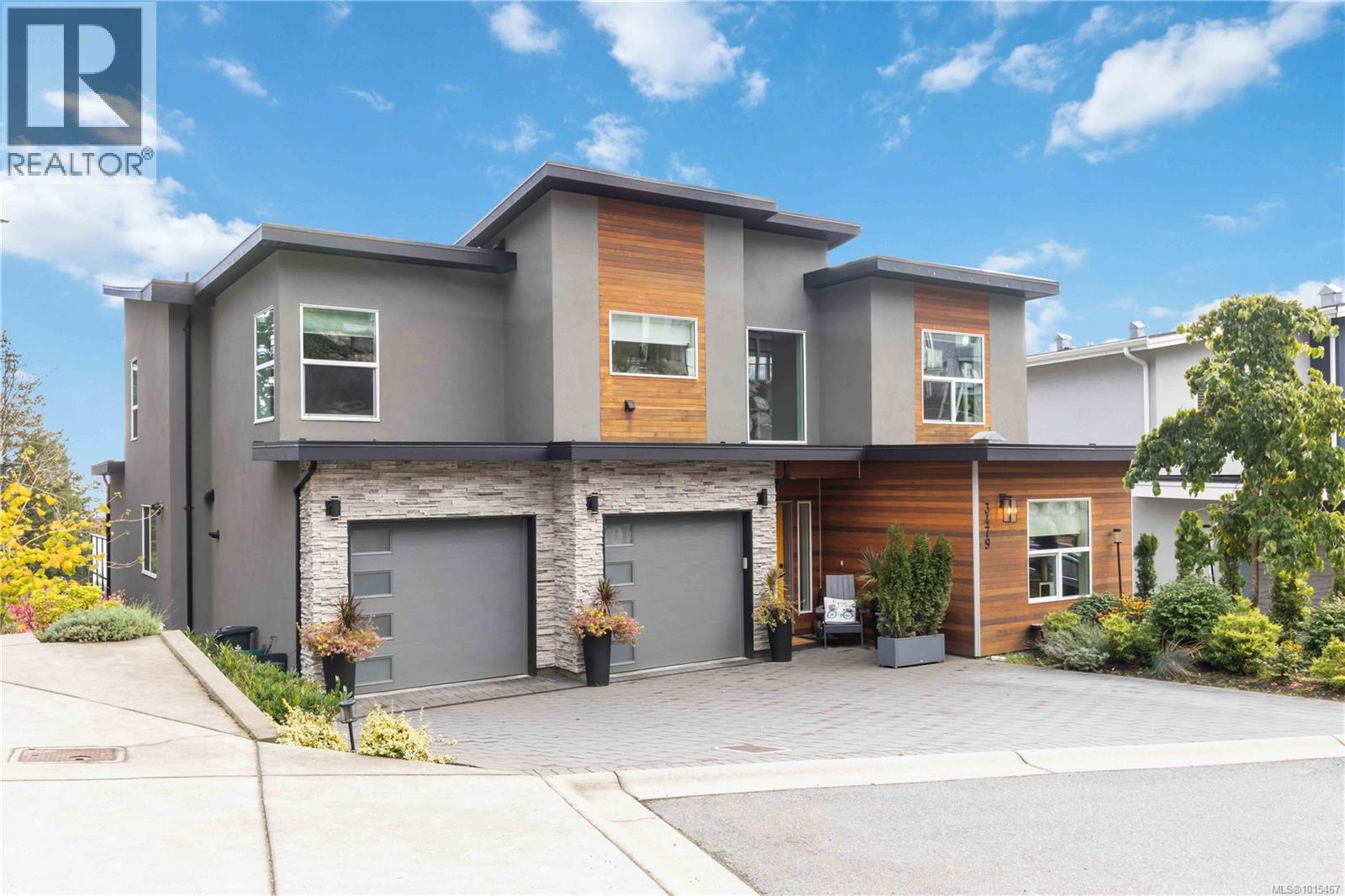  3479 Oceana Lane, Colwood