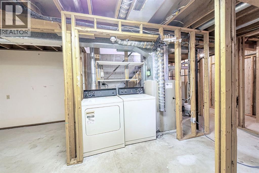 Single Family House for Sale in   Manora Place NE Marlborough Park Calgary 