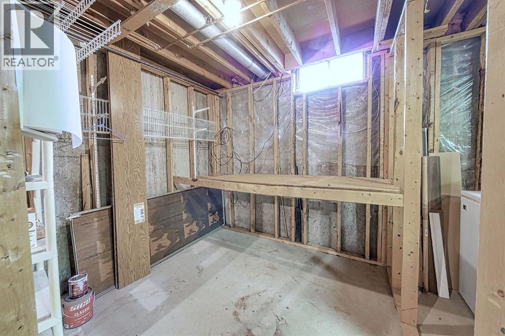 Single Family House for Sale in   Manora Place NE Marlborough Park Calgary 