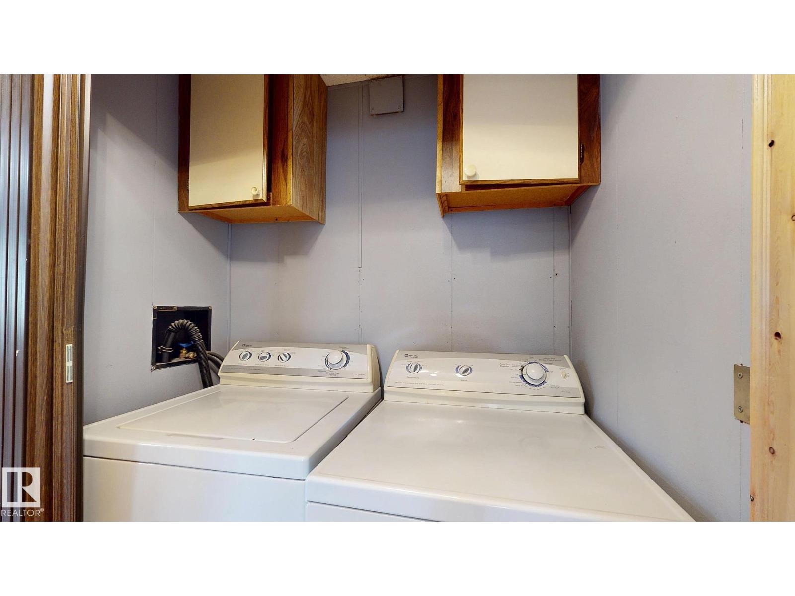 22 West View BV NW, Edmonton