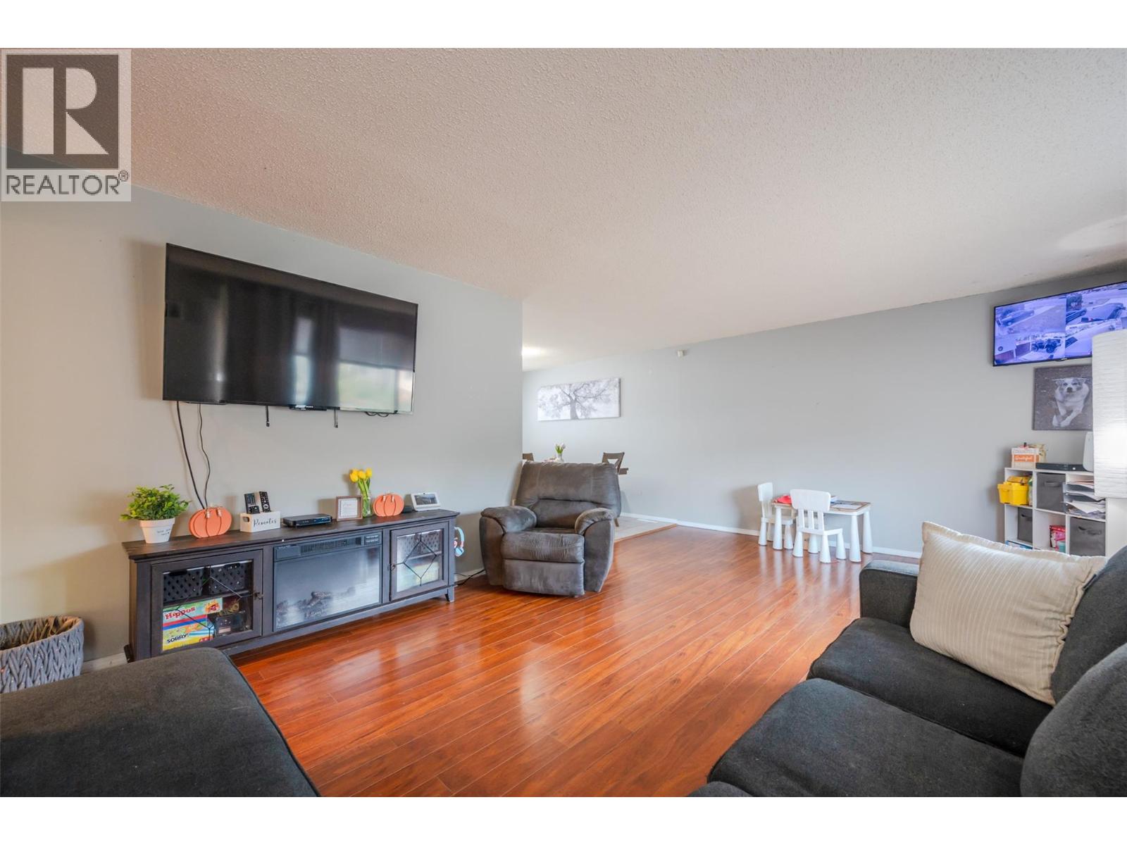  2564 MCGRAW Street, Penticton