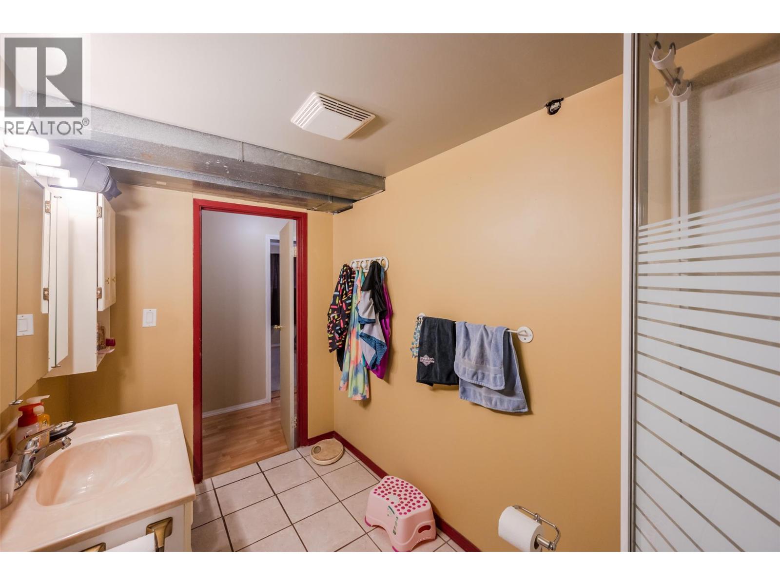  2564 MCGRAW Street, Penticton